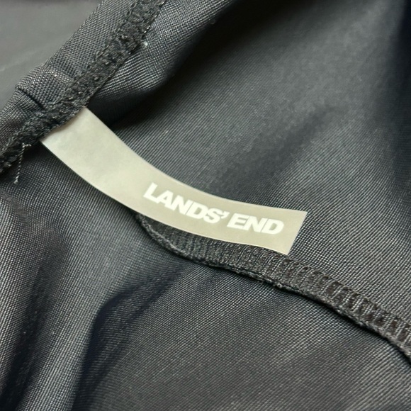 Lands’ End Women’s Tummy Control One Piece Tropical Swimsuit Size 12 - Picture 3 of 8